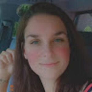 Meet your Posher, Stacy